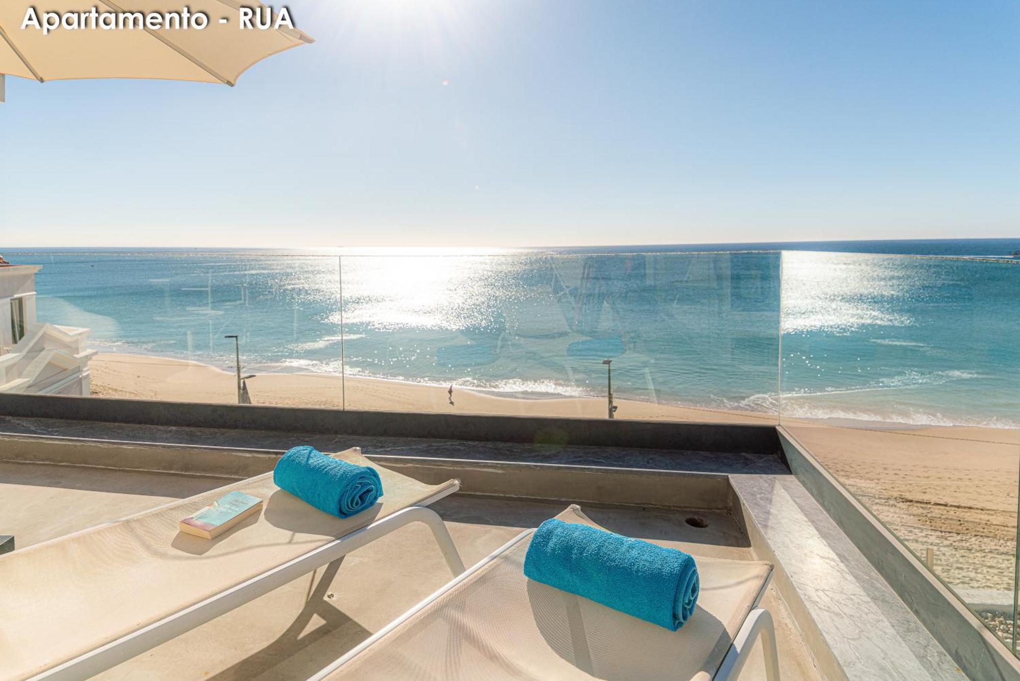 Season Apartments Sesimbra Exterior photo